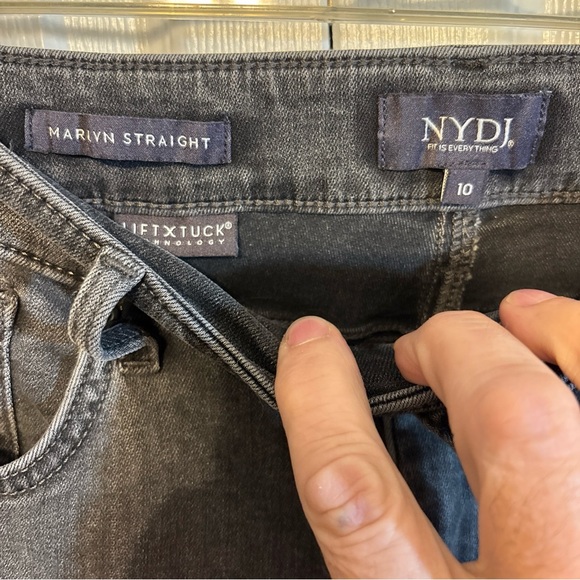 NYDJ Jeans Women's Size 10 Marilyn Straight Lift x Tuck Sure Stretch Black - Picture 3 of 9